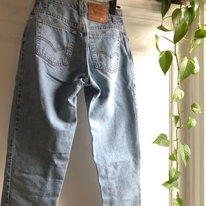Levis Vintage 550